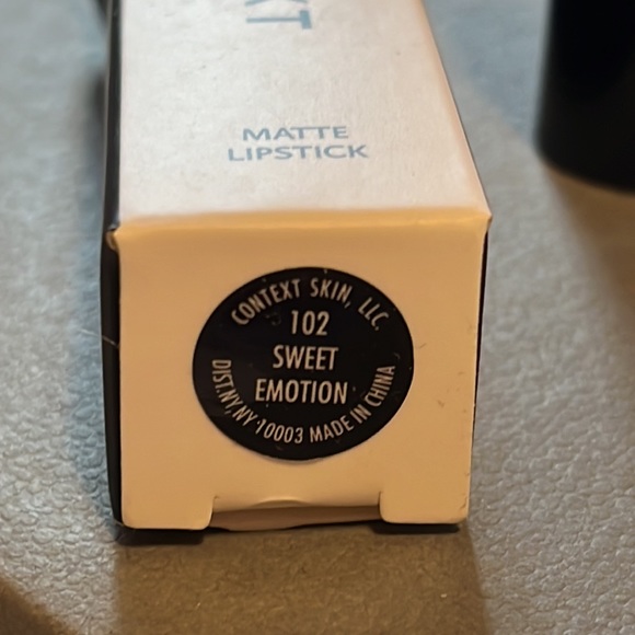 Combo lip sticks and balm- never used , In boxes ! - Picture 3 of 6